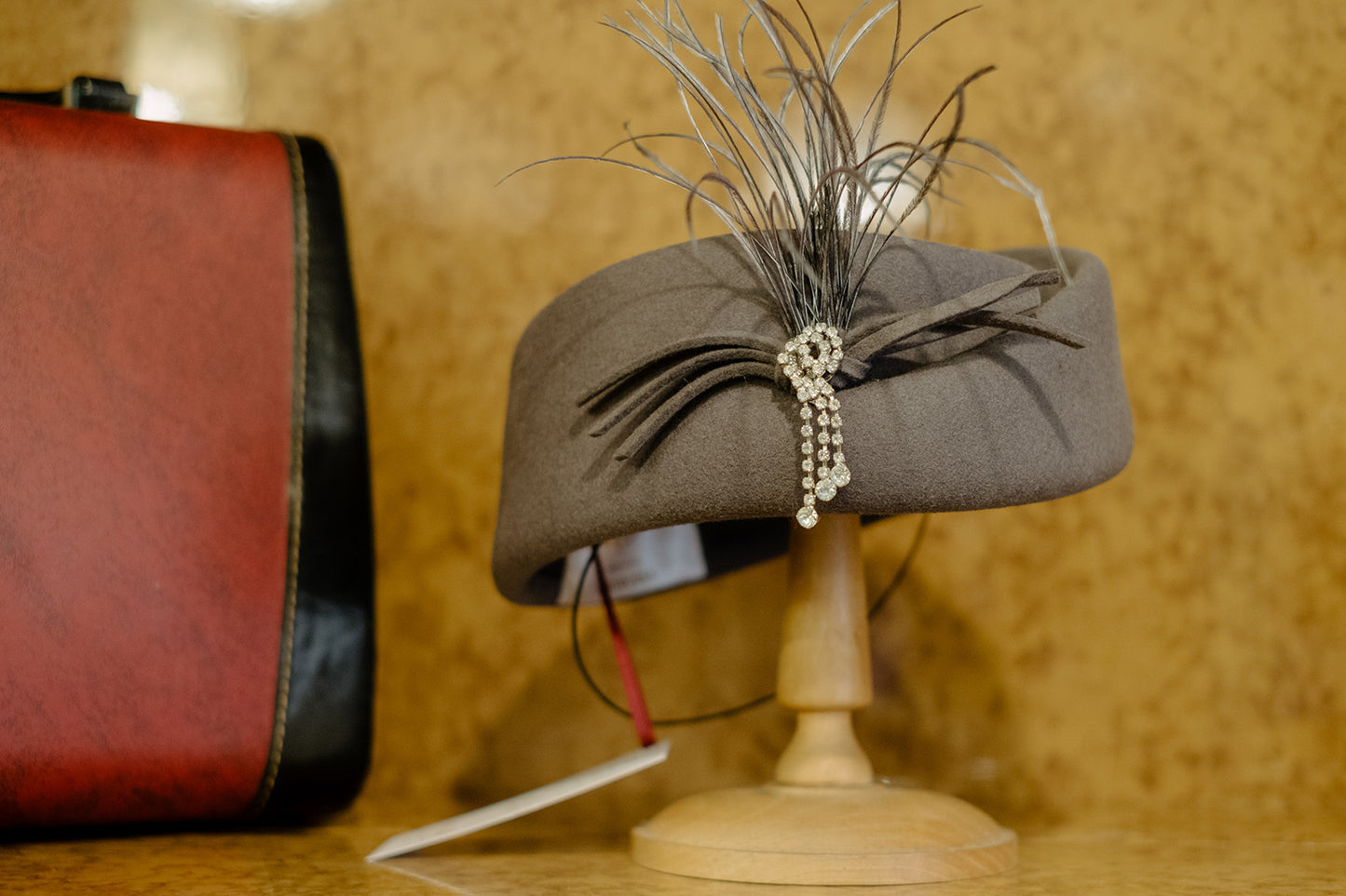 Poem #05 Cappello Fascinator